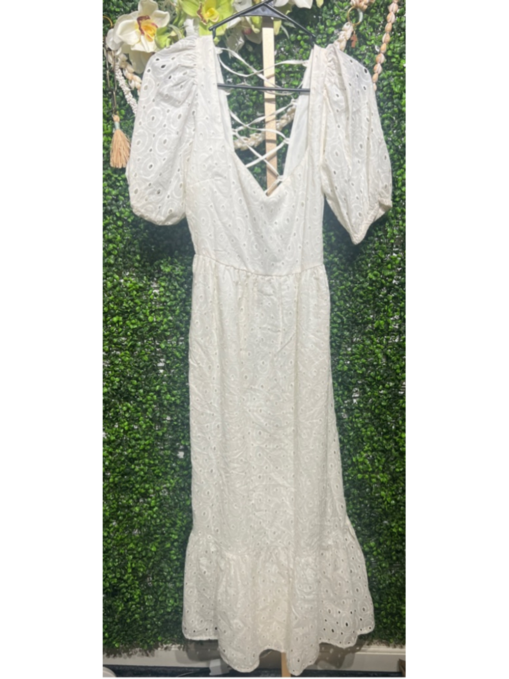 Women's ASOS White Eyelet Puff Sleeve Lace-Up Back Maxi Dress Size 4 Summer Day - Picture 2 of 10